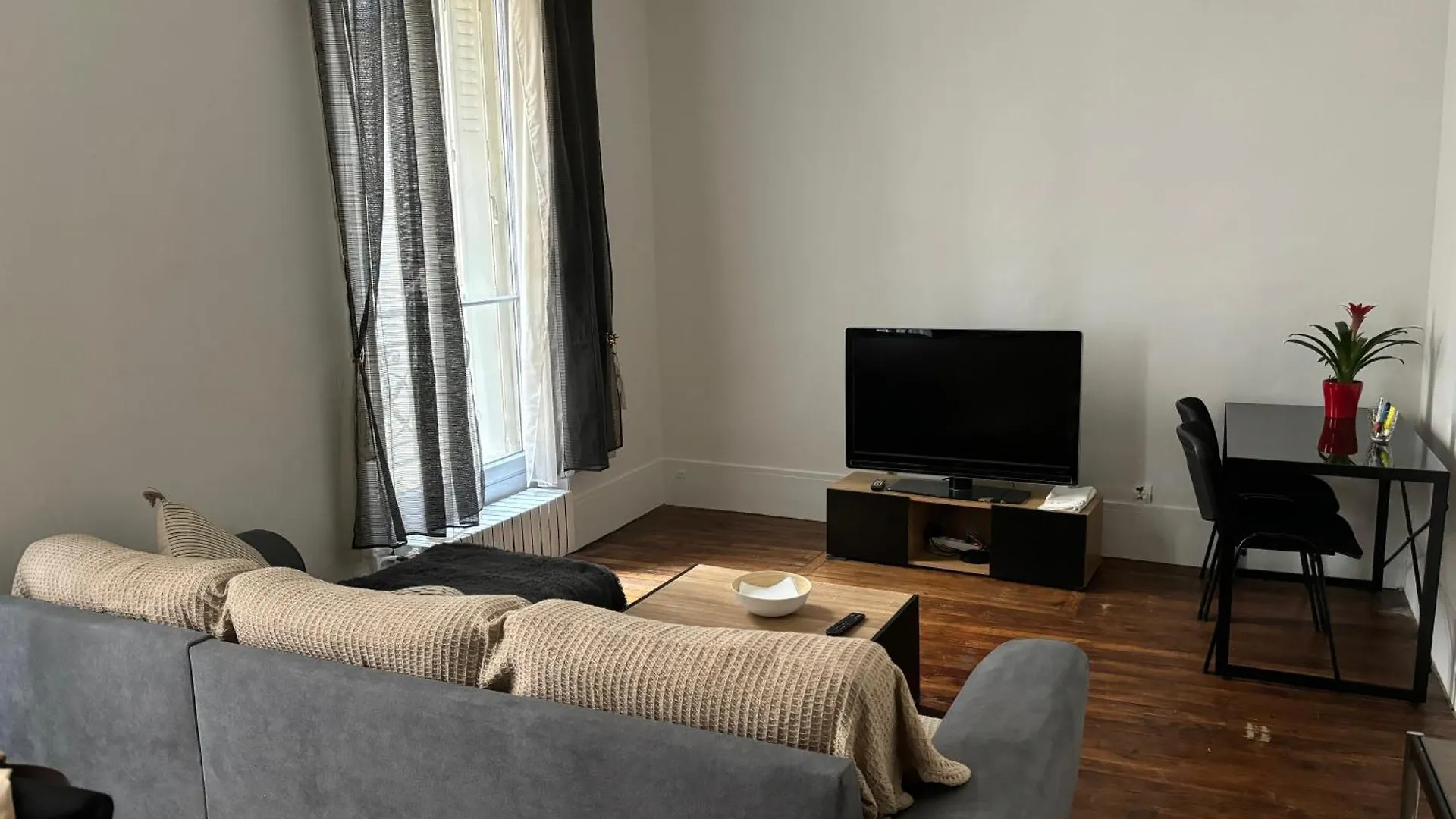 2 Pieces 58 M2 Alesia *